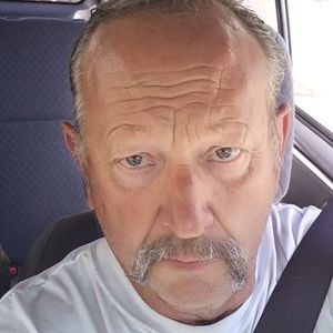 Meet your Posher, Emery